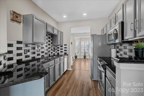10850 Garden Oaks Lane