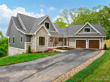 124 Saddle Ridge Drive sold home in Saddle Ridge Estates, Alexander, NC