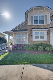 218 Dawn Mist Lane 34