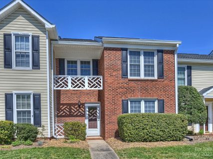10929 Winterbourne Court
