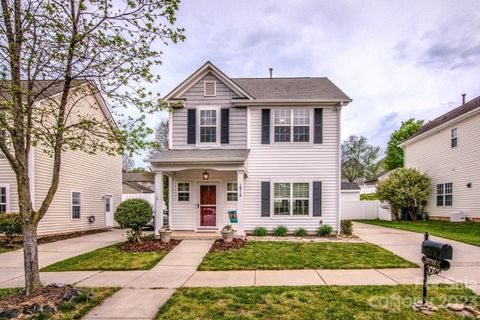 10715 Meadow Crossing Lane