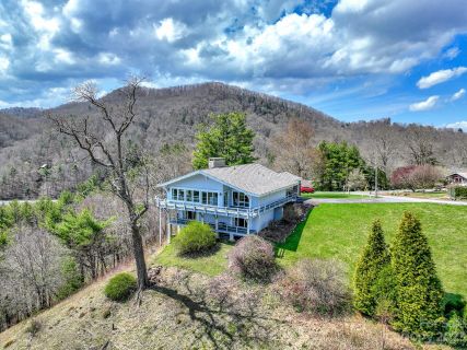 291 Balsam Road sold home in Hound Ears, Boone, NC