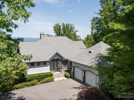 42 Chimney Crest Drive