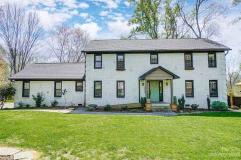 5401 Somerset Lane