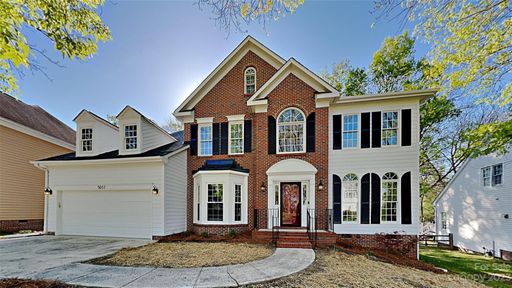 5017 Fairvista Drive