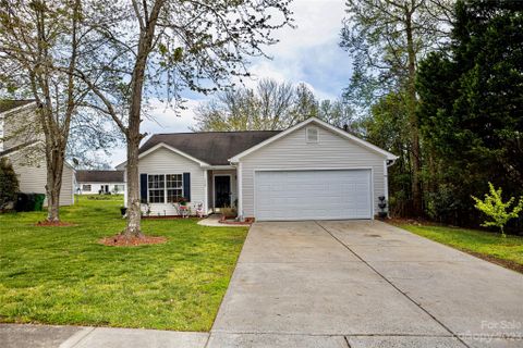 6628 Horace Mann Road sold home in Generals Estates, Charlotte, NC