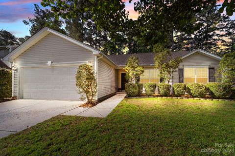 1926 Summit Ridge Lane sold home in Waterside Landing, Kannapolis, NC