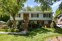 7337 Falkirk Place sold home in Charlotte, SC