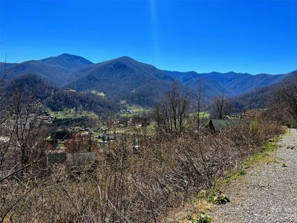 Lot 6 And 11 Cub Trail sold home in Black Bear Ridge, Maggie Valley, NC