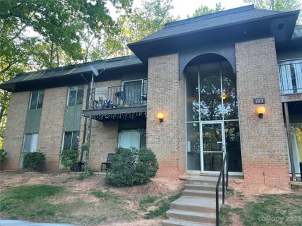 223 Orchard Trace Lane 8