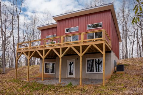 186 South Slope Lane sold home in Jacks Mountain Preserve, Old Fort, NC