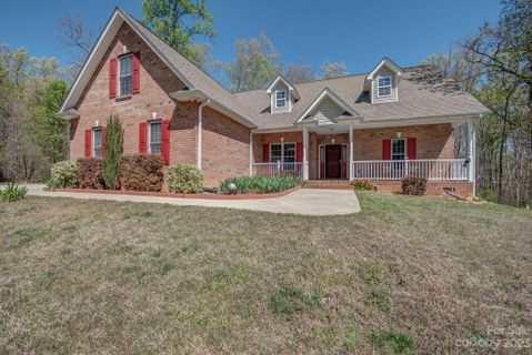 222 228 Mark Ryan Lane 4 and 5 sold home in Puett Acres, Dallas, NC