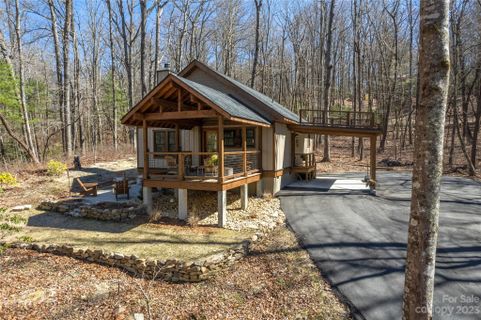 853 Cardinal Road