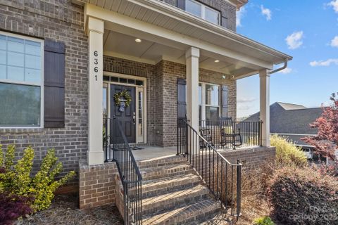 6361 Willow Farm Drive