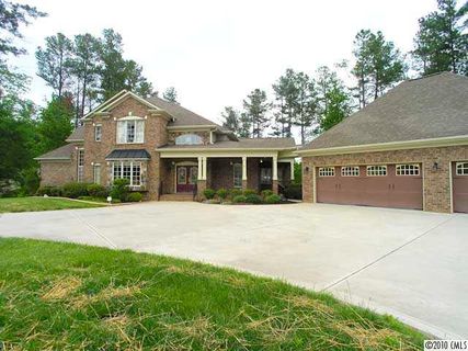 822 River Stone Court sold home in Mariners Bluff, York, SC