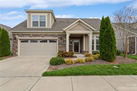 1259 Restoration Drive sold home in The Courtyards of Marvin, Waxhaw, NC