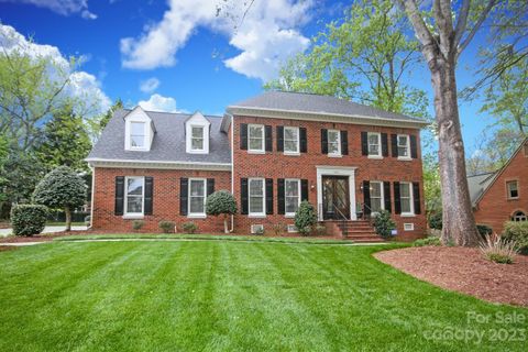 9426 Hathwyck Court sold home in Benton Woods, Matthews, NC