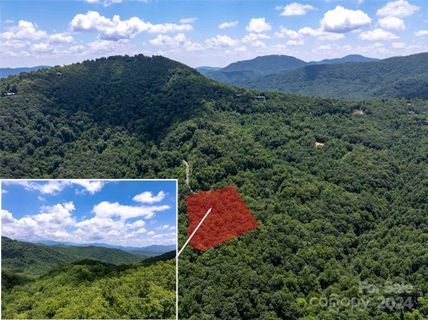 561 N Haven Drive pending home in Creston, Black Mountain, NC