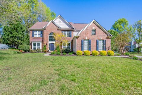 10809 Pomerane Place sold home in Wynridge Estates, Charlotte, NC