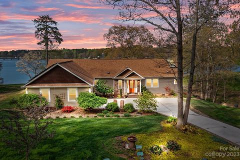 Previously sold for $1,075,000