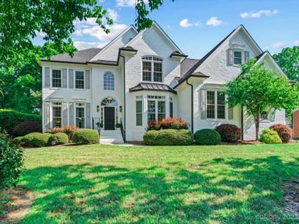 18318 Centre Court Drive