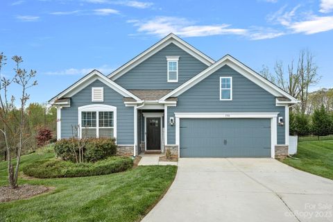 138 Chase Water Drive