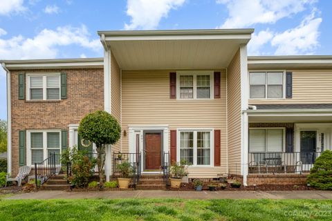 991 Surry Lane