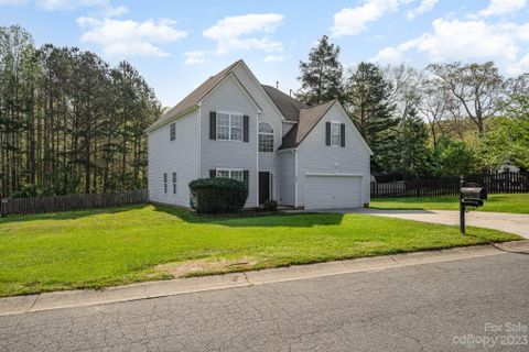 2004 White Cedar Lane