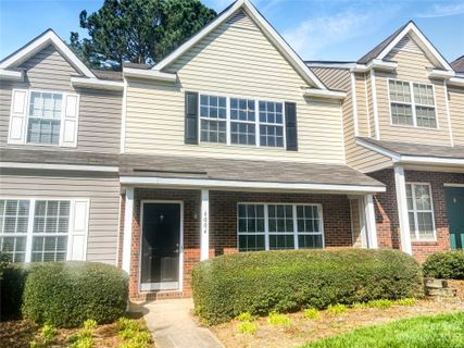 6004 Cougar Lane
