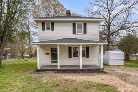 101 Short Street