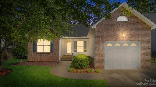 1104 White Water Circle sold home in Pebble Creek, Belmont, NC