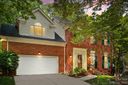 319 Foxfield Lane sold home in Matthews, SC