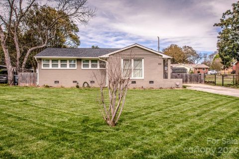 4001 Glenstar Terrace