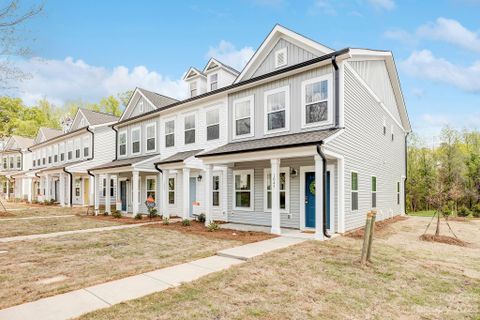 1045 Plaza Walk Drive sold home in Citiside Plaza Walk Townhomes, Charlotte, NC
