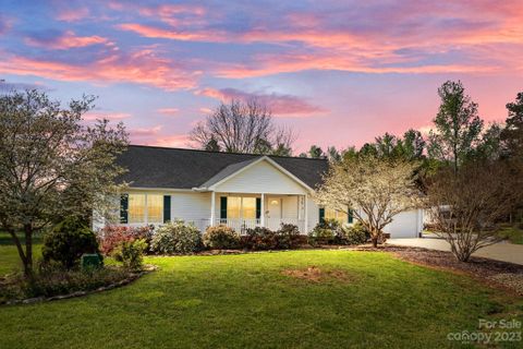 2850 Hill Top Drive sold home in Spring Valley, Salisbury, NC