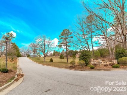 9 Glen Trillium Drive 1 sold home in Trillium Glen, Fletcher, NC