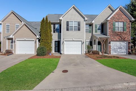 1235 Collegian Terrace sold home in Deacon Ridge, Winston Salem, NC