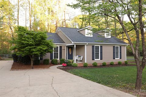 6900 Lakeside Drive