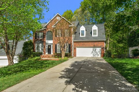 7309 Harrisonwoods Place sold home in Harrison Woods, Charlotte, NC