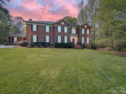 2419 Cherrywood Lane sold home in Providence Place, Weddington, NC