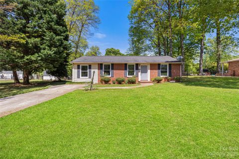3713 Sudbury Road