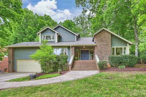1158 Iverleigh Trail