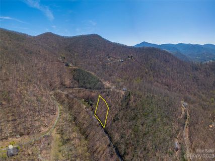 19 20 Dream Mountain Boulevard sold home in Dream Mountain, Canton, NC