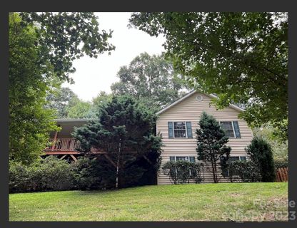 576 Brook Knoll Circle