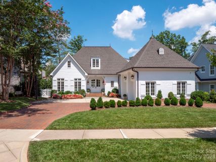 2117 Hastings Drive