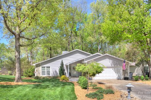 3708 Sweetgrass Lane sold home in Cedar Woods, Charlotte, NC