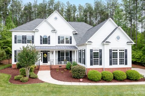 619 Winter Walk Lane sold home in Somerset At Autumn Cove, Lake Wylie, SC