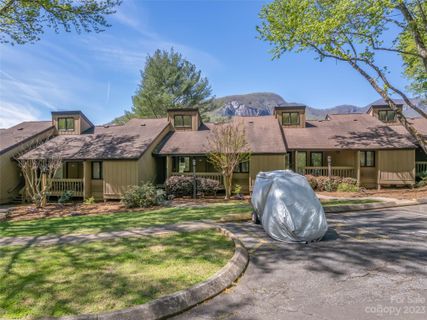 202 W Lake Drive 1504