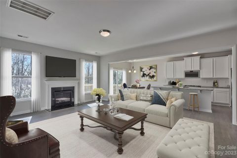 497 Hickory View Drive