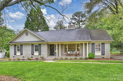 3223 Sunnybrook Drive